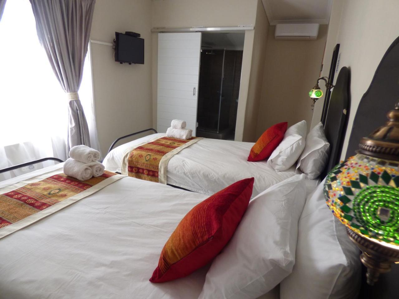 Villa Africa Guesthouse ツメブ エクステリア 写真